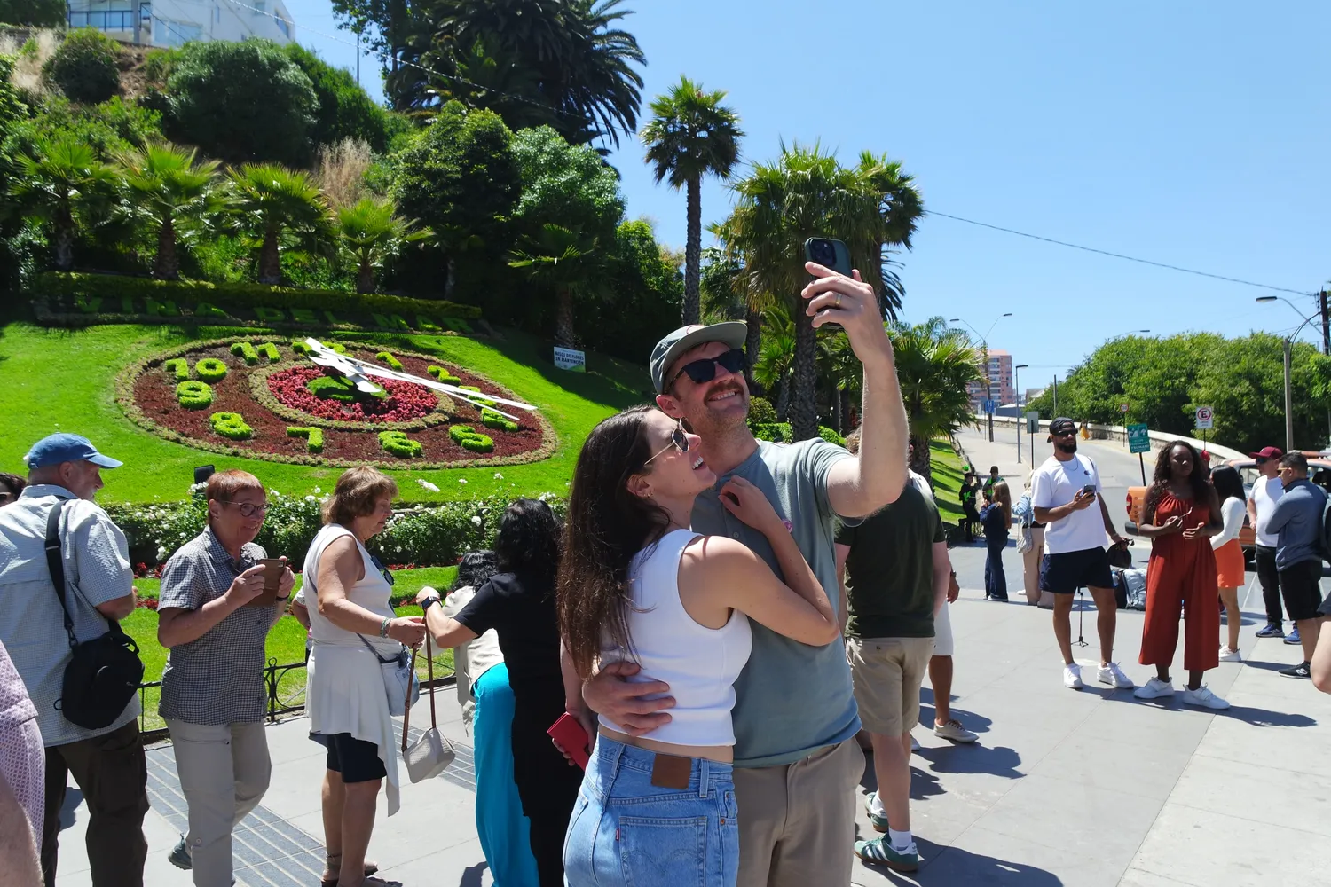 The coastline and gardens of Viña del Mar