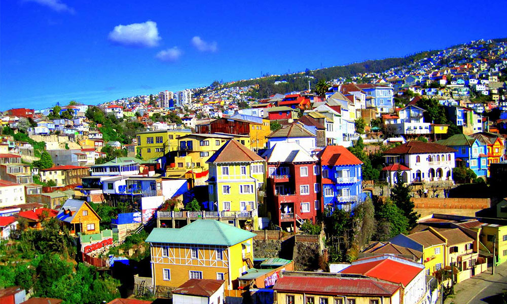 Full-Day Tour of Valparaiso Port and Viña del Mar from Santiago ...